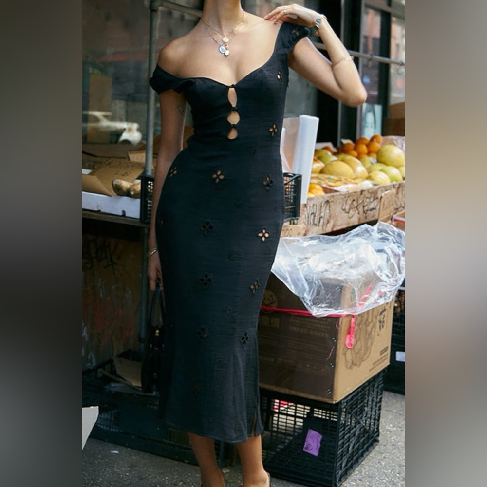 Commense Black Midi Dress